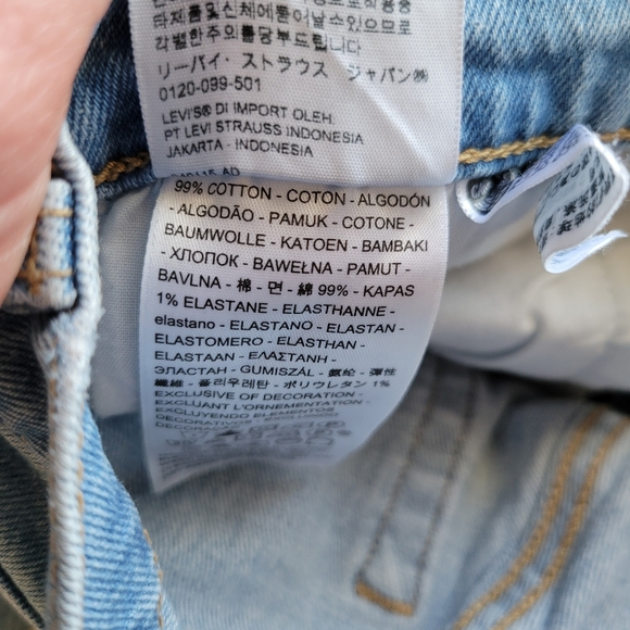 Levi's High Waisted Ribcage Straight Leg Casual Distressed Denim Jean - Picture 10 of 10